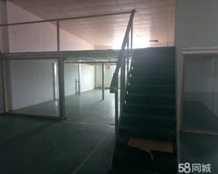 (出租) 方泰五金城二楼仓库，带2部三吨货梯，产证齐全可分割-pic1