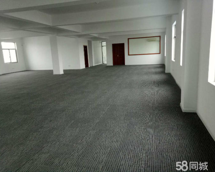 (出租) 华新600平仓库 无公摊 原房东 可住宿 交通便利