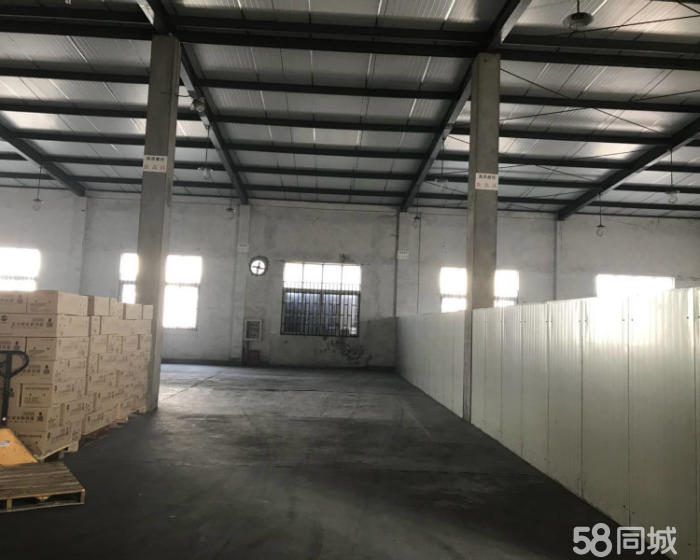 (出租) 华泾 春申路旁独栋单层仓库1800平米出租-pic2